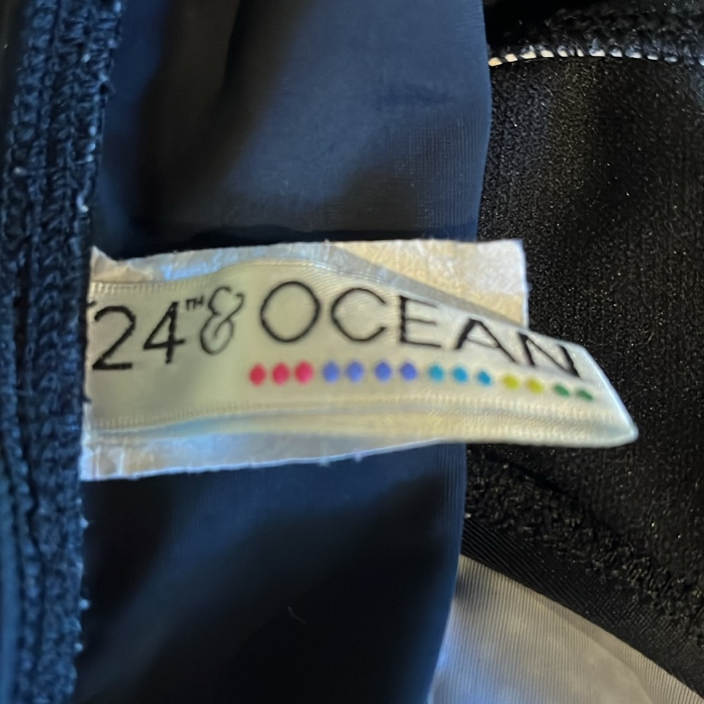 Ocean 24 Black w/White Polka Dots Skirted Ruche Bathing Suit Bottoms. Size L - Picture 8 of 9
